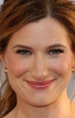 Kathryn Hahn - bio and intersting facts about personal life.