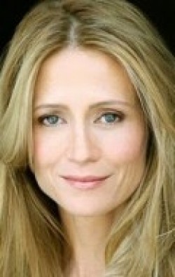 Recent Kelly Rowan pictures.
