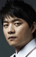 Kim Seung-su - bio and intersting facts about personal life.