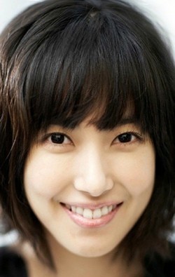 Kim Yoon Seo - bio and intersting facts about personal life.