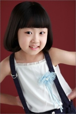 Kim Hwan-hee - bio and intersting facts about personal life.