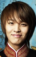 Kim Jeong Hun - bio and intersting facts about personal life.