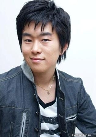 Kwak Jeong Wook - bio and intersting facts about personal life.