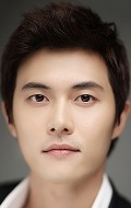 Lee Hyun Kyoon - bio and intersting facts about personal life.