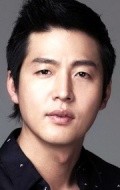 Lee Jung Jin - bio and intersting facts about personal life.