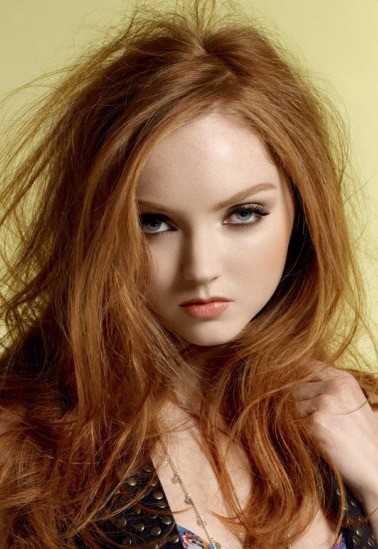 Lily Cole - bio and intersting facts about personal life.