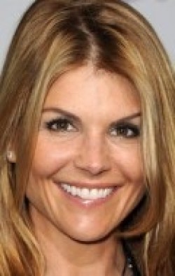 Lori Loughlin - bio and intersting facts about personal life.