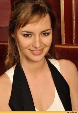 Actress Louise Bourgoin, filmography.