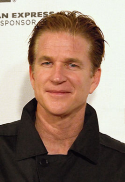 Matthew Modine - bio and intersting facts about personal life.