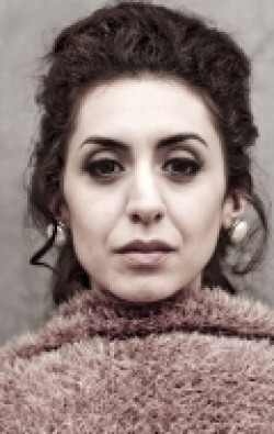 Mozhan Marnò - bio and intersting facts about personal life.