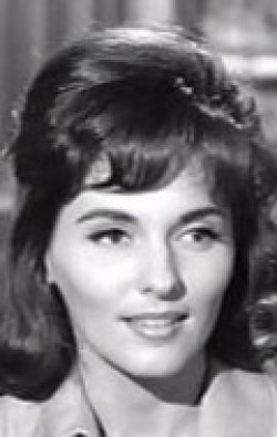 Nancy Kovack - bio and intersting facts about personal life.