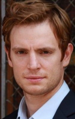 Nick Gehlfuss - bio and intersting facts about personal life.