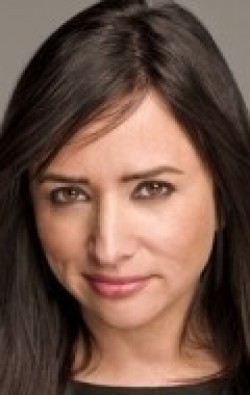 Pamela Adlon - bio and intersting facts about personal life.