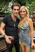 Perry Farrell - bio and intersting facts about personal life.