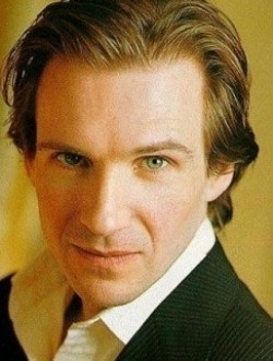 Recent Ralph Fiennes pictures.
