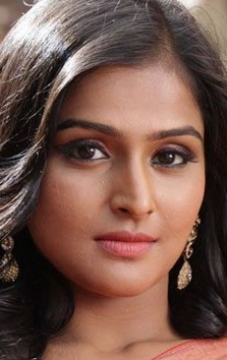 Recent Remya Nambeesan pictures.