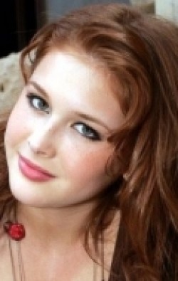 Renee Olstead - bio and intersting facts about personal life.