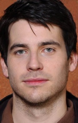 Recent Rob James-Collier pictures.