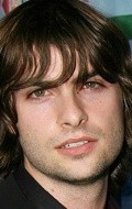 Robert Schwartzman - bio and intersting facts about personal life.
