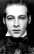 Rudolph Valentino - wallpapers.
