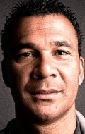 Ruud Gullit - bio and intersting facts about personal life.
