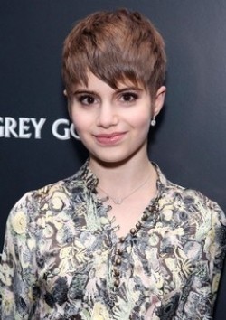 Sami Gayle - bio and intersting facts about personal life.