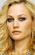 Sarah Wynter - bio and intersting facts about personal life.