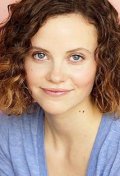Sarah Ramos - bio and intersting facts about personal life.