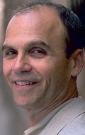Scott Turow - bio and intersting facts about personal life.