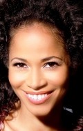 Sherri Saum - bio and intersting facts about personal life.