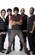 Recent Simple Plan pictures.