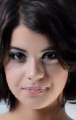 Sofia Black-D'Elia - bio and intersting facts about personal life.