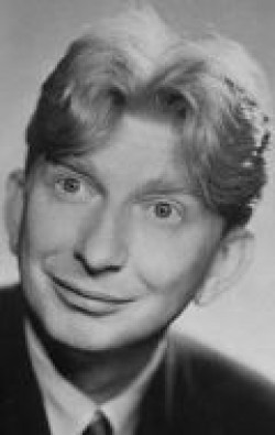 Sterling Holloway - bio and intersting facts about personal life.
