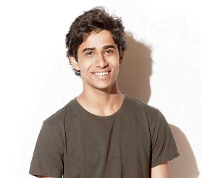 Suraj Sharma - bio and intersting facts about personal life.