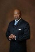 All best and recent T.D. Jakes pictures.