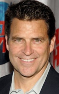 Ted McGinley - bio and intersting facts about personal life.