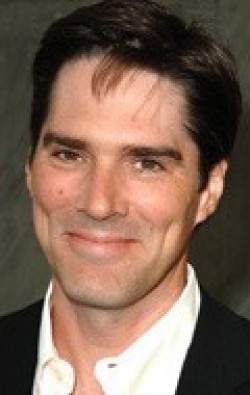 All best and recent Thomas Gibson pictures.