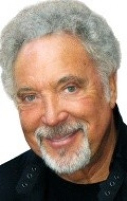 All best and recent Tom Jones pictures.