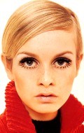 Twiggy - bio and intersting facts about personal life.
