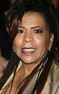 Valerie Simpson - bio and intersting facts about personal life.