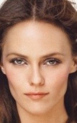 Vanessa Paradis - bio and intersting facts about personal life.