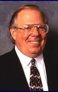 Verne Lundquist - bio and intersting facts about personal life.