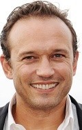 Vincent Perez - bio and intersting facts about personal life.