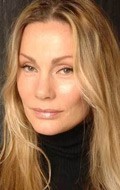 Virginia Hey - bio and intersting facts about personal life.