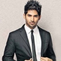 Vivan Bhatena - bio and intersting facts about personal life.