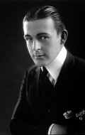 Wallace Reid - bio and intersting facts about personal life.
