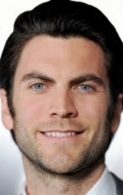 All best and recent Wes Bentley pictures.
