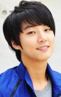 Recent Yoon Shi Yoon pictures.