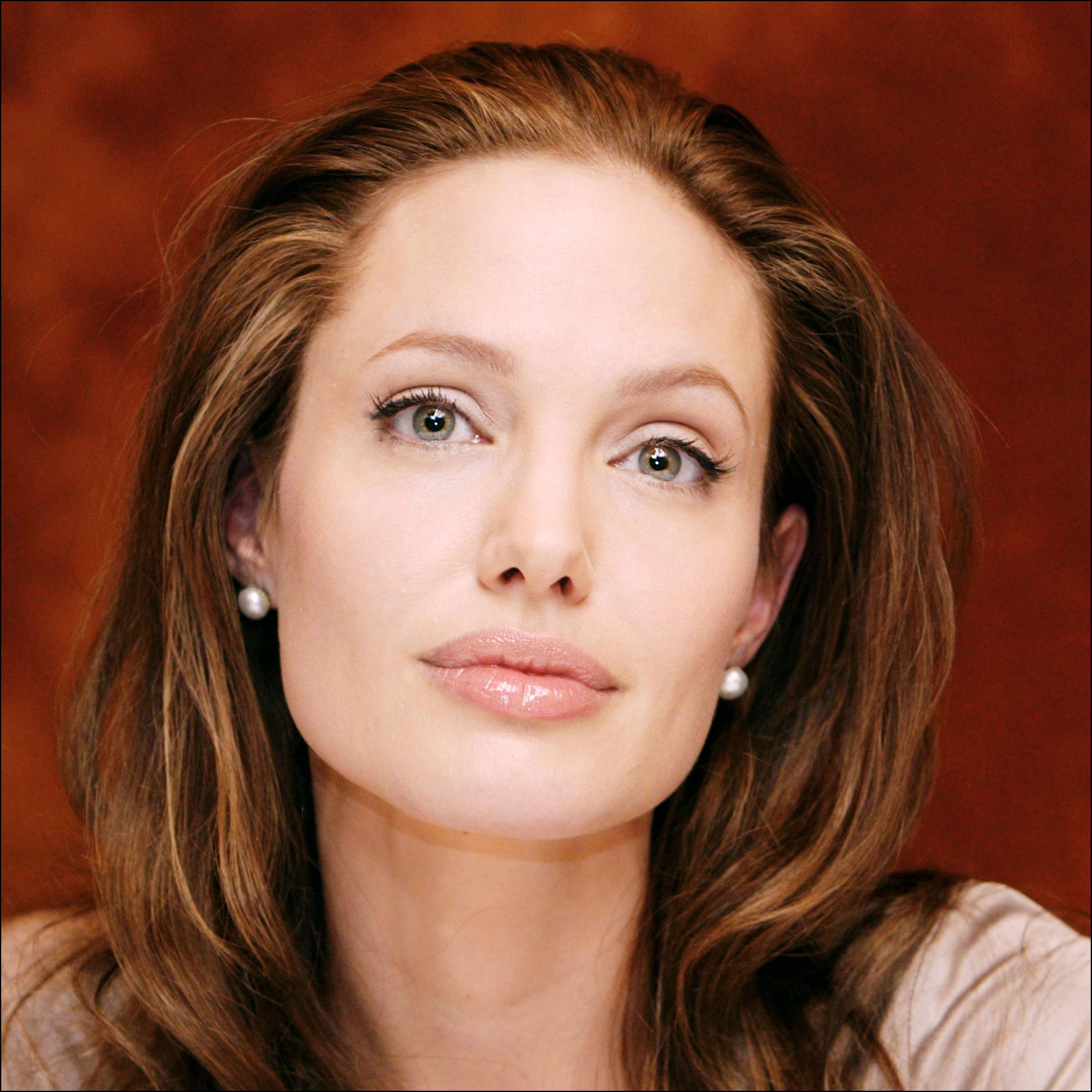 Photo №20161 Angelina Jolie.