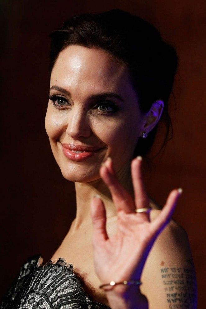 Photo №61376 Angelina Jolie.